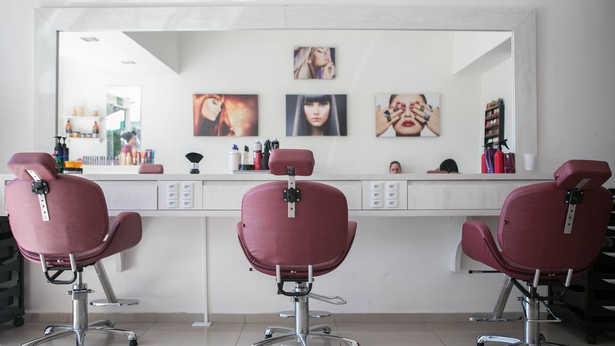 Mengapa Ivana Beauty Salon Jadi Pilihan Utama Warga Cilacap